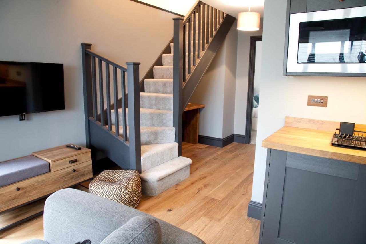 Little Elm - Luxury Home From Home, Free Parking, 30-40 Mins Walk From Bath City Centre ภายนอก รูปภาพ